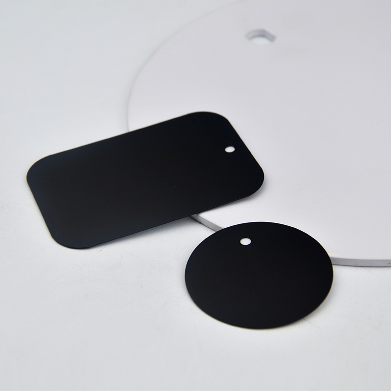 Magnetic attraction sheet